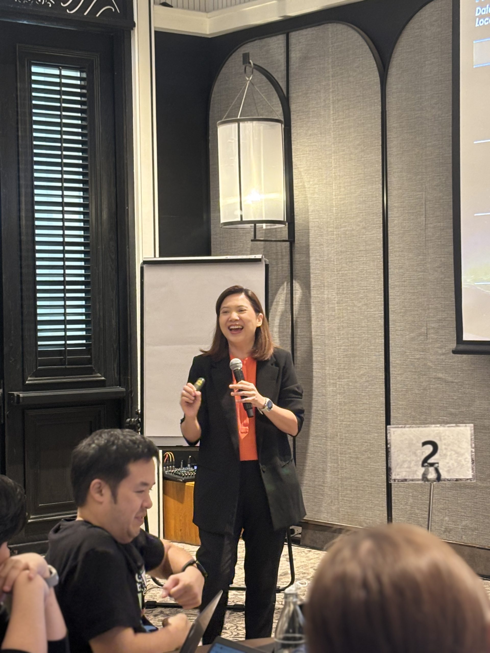 ภาพบรรยากาศการอบรมหลักสูตร “CORPORATE INNOVATION BY DESIGN THINKING”_thumbnail