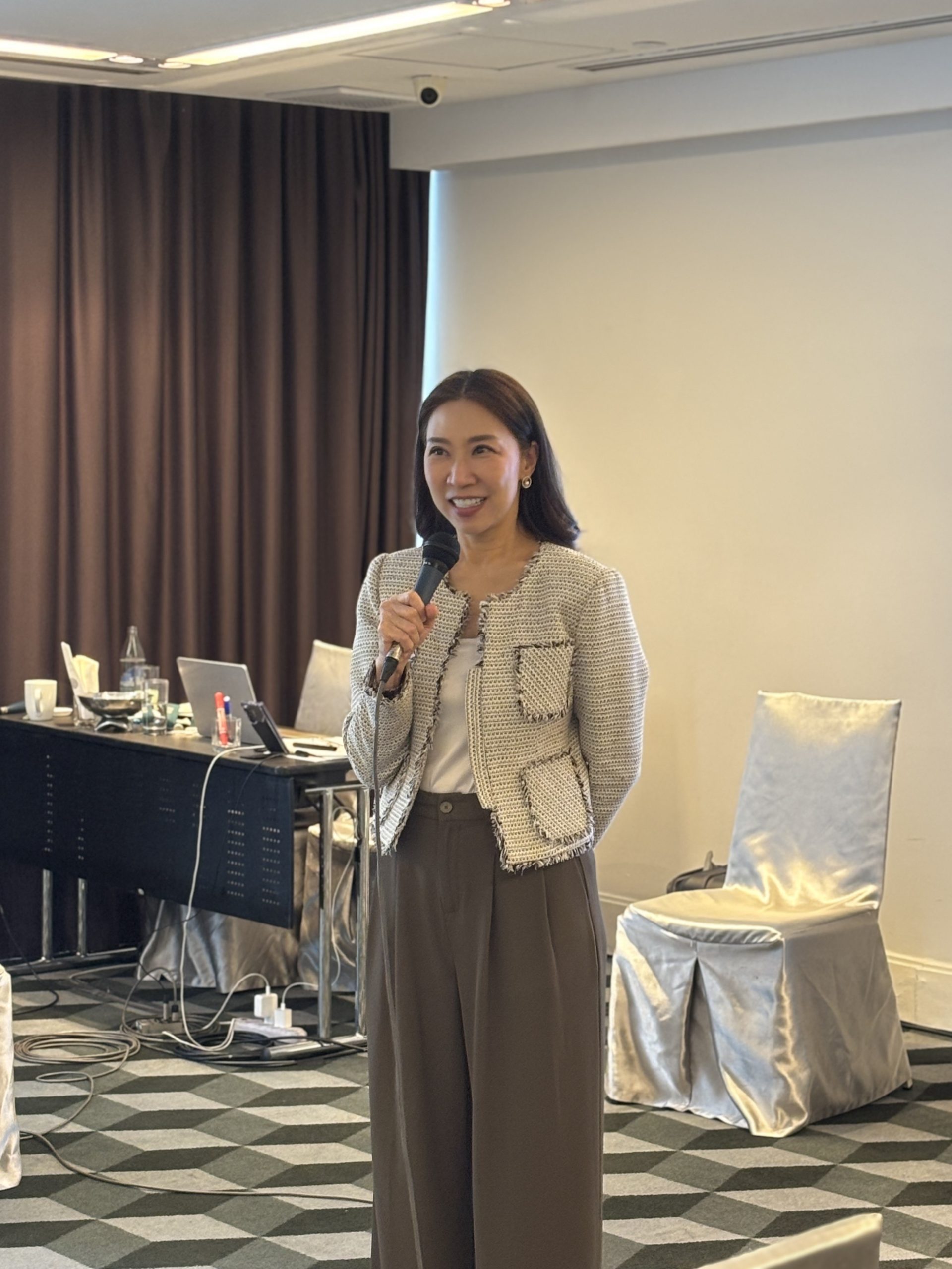 ภาพบรรยากาศการอบรมหลักสูตร “Leader as Coach”_thumbnail